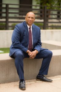 Coldwell-DTC-Happy-hour-headshot-denver-1-4